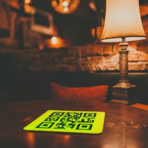 glow-in-the-dark restaurant QR code for pubs, discos etc.